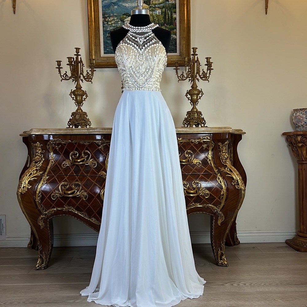 NWT Women’s formal Illusion rhinestone bodice evening prom dress